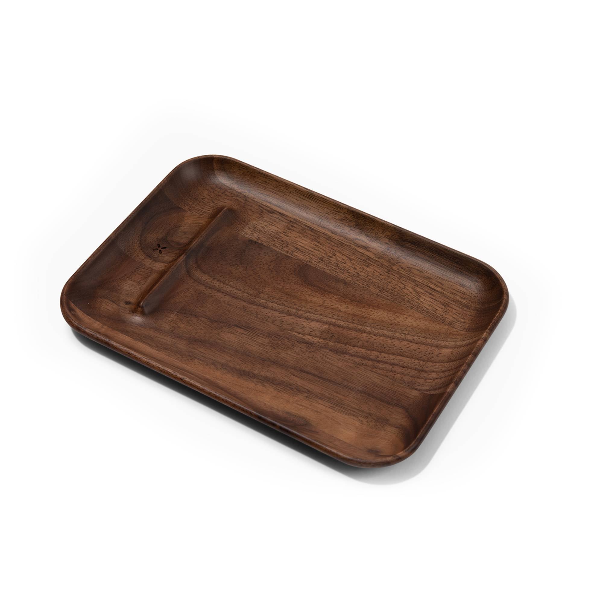 PAX Rolling Tray und drehtablett für Cannabis liebhaber. Ein Tablett für das zubereiten deiner kräuter und genug platz für papes und ander utensilien. Rolltablett im premium Walnuss Look.